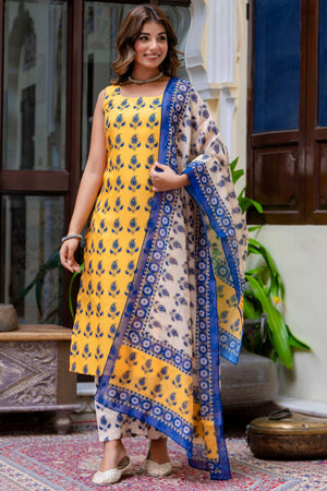 Yellow Floral Printed Cotton Blend Kurti Pant Set (ACA6119)