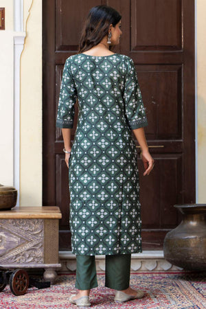 Green Floral Printed Cotton Blend Kurti Pant Set (ACA6121)