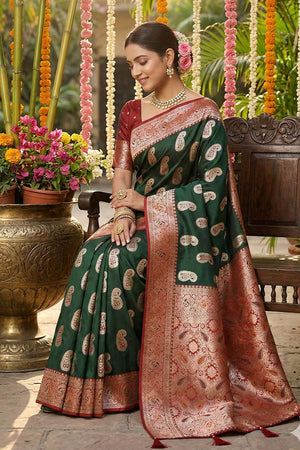 Green Woven Silk Blend Saree (ACA6136)