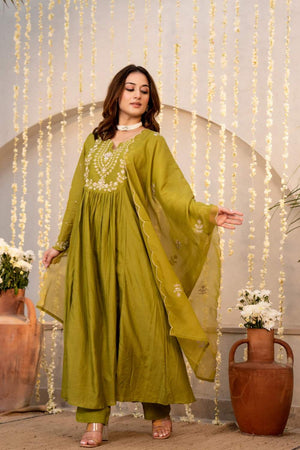 Mehendi Floral Embroidered Chanderi Anarkali Suits (ACA6158)