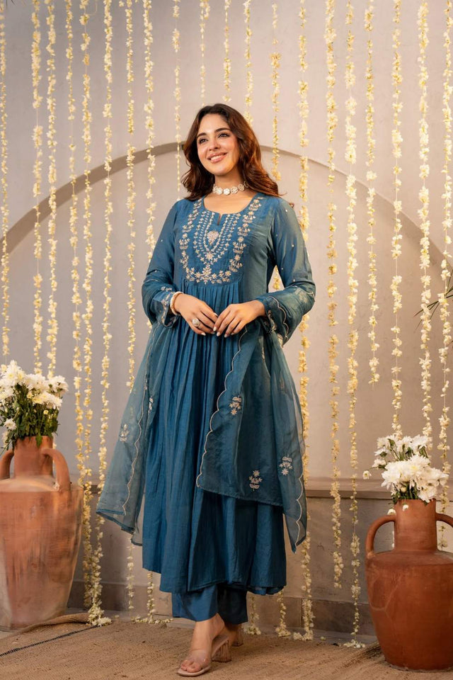 Turquoise Floral Embroidered Chanderi Anarkali Suits (ACA6159)