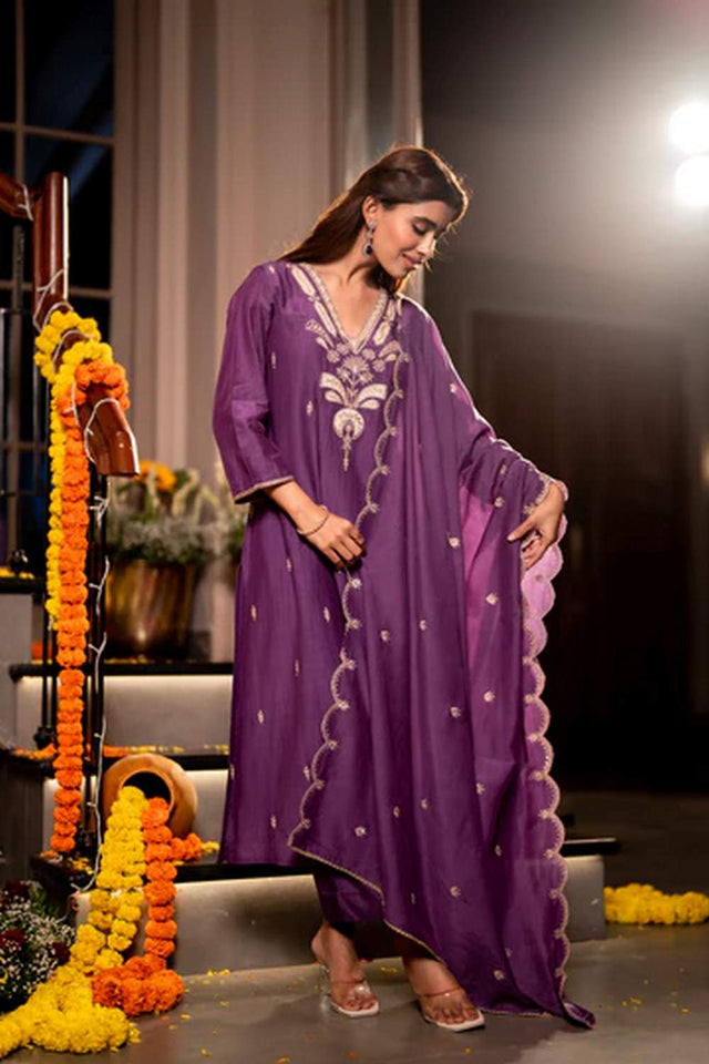 Violet Floral Embroidered Chanderi Kurti Pant Set