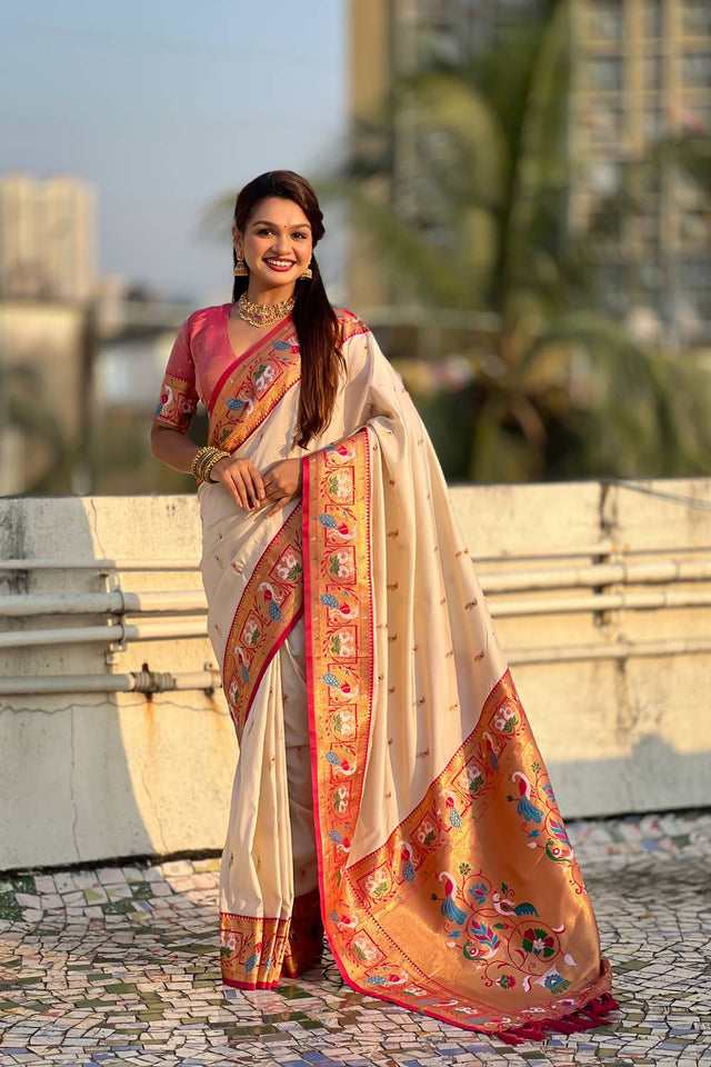 Cream Woven Paithani Silk Saree (ACA6185)