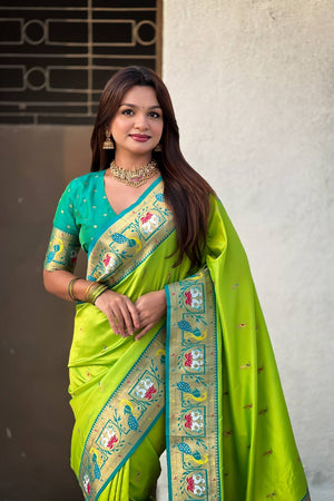 Green Woven Paithani Silk Saree (ACA6190)
