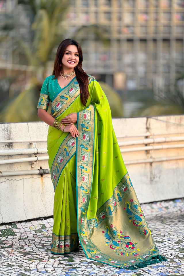 Green Woven Paithani Silk Saree (ACA6190)