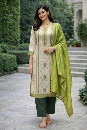 Off White Embroidered Jacquard Kurti Pant Set (ACA6292)