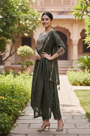 Mehendi Floral Embroidered Cotton Blend Kurti Pant Set (ACA6300)