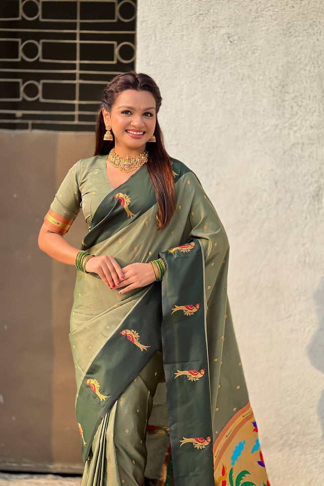 Green Woven Silk Saree (ACA6372)