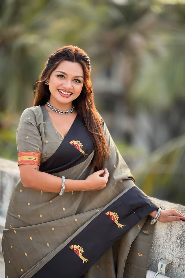 Grey Woven Silk Saree (ACA6373)