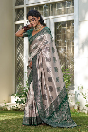 Green Woven Silk Blend Saree (ACA6725)