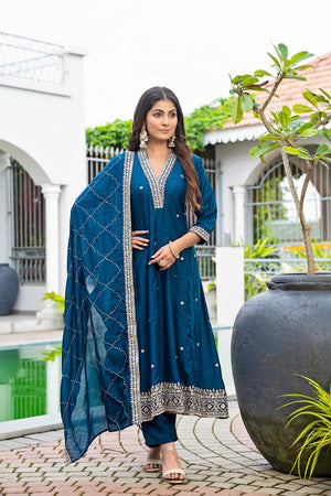 Turquoise Floral Embroidered Silk Kurti Pant Set (ACA6741)