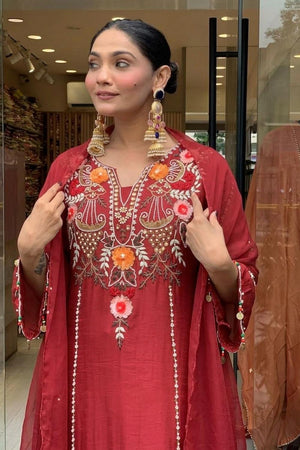 Maroon Floral Embroidered Chanderi Kurti Pant Set (ACA6781)