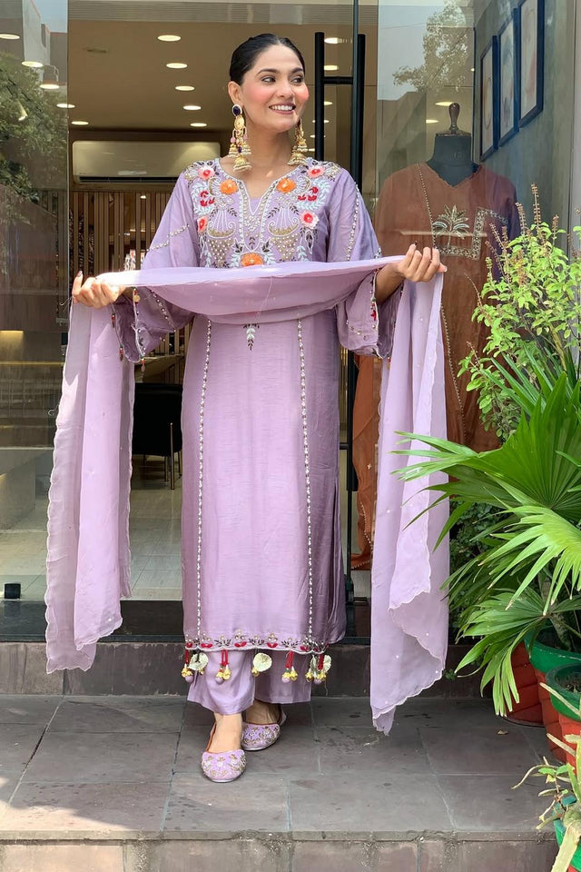Pink Floral Embroidered Chanderi Kurti Pant Set (ACA6782)