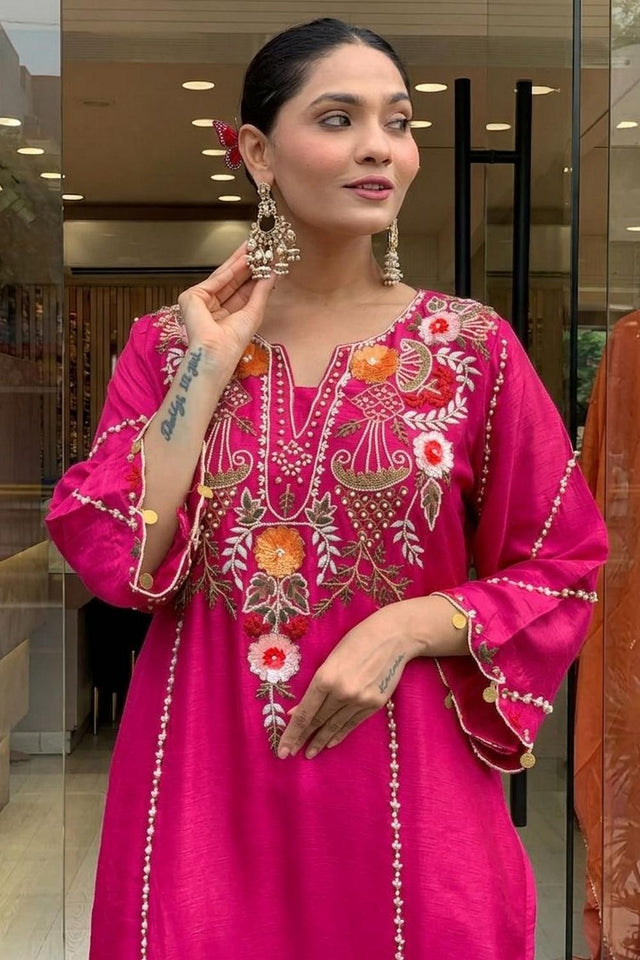 Pink Floral Embroidered Chanderi Kurti Pant Set (ACA6783)