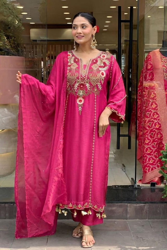 Pink Floral Embroidered Chanderi Kurti Pant Set (ACA6783)