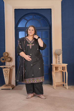 Black Floral Embroidered Cotton Kurti Pant Set (ACA6826)