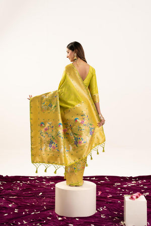 Green Floral Woven Banarasi Silk Saree (ACA6840)