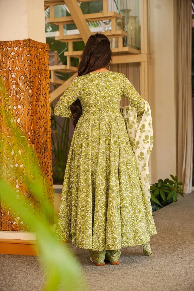 Green Floral Printed Cotton Blend Anarkali Suits (ACA6848)