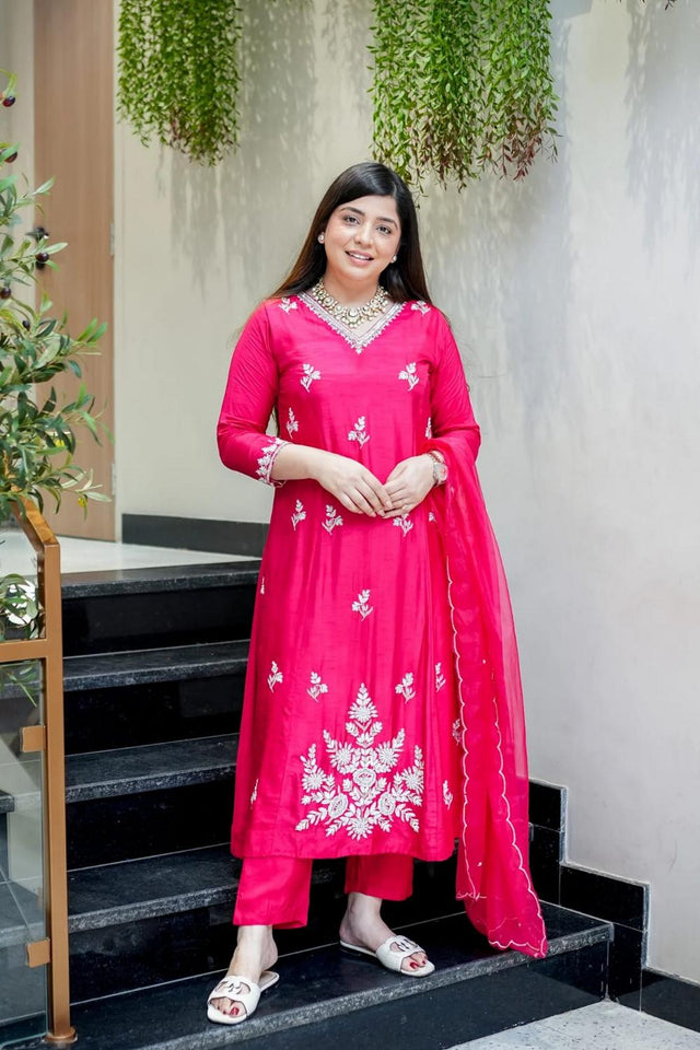 Pink Floral Embroidered Muslin Kurti Pant Set (ACA7031)