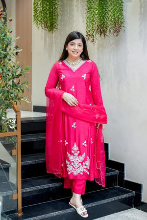 Pink Floral Embroidered Muslin Kurti Pant Set (ACA7031)