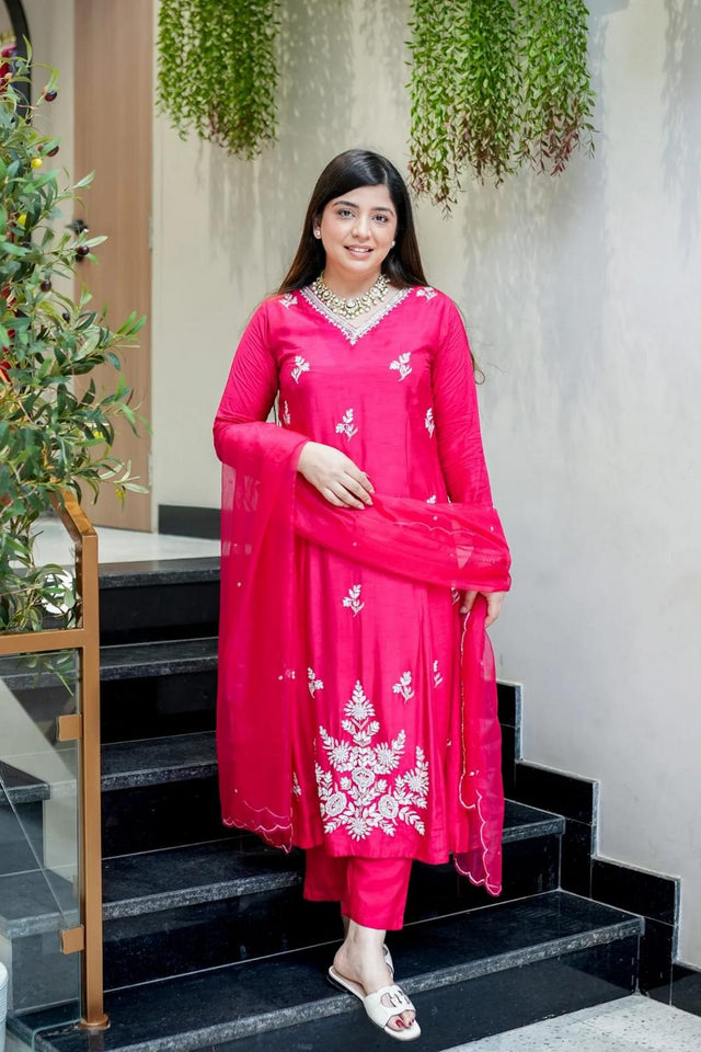 Pink Floral Embroidered Muslin Kurti Pant Set (ACA7031)