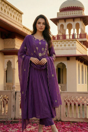 Lavender Floral Embroidered Chanderi Kurti Pant Set (ACA7035)