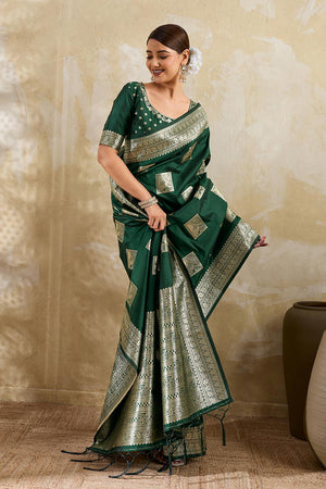 Green Woven Silk Blend Saree (ACA7148)