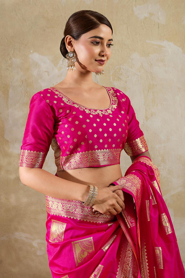 Magenta Woven Silk Blend Saree (ACA7153)