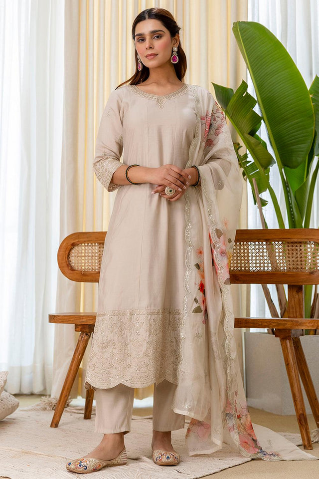 Grey Floral Embroidered Silk Blend Anarkali Suits (ACA7159)