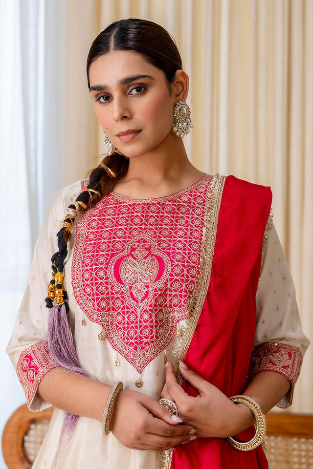 Off White Embroidered Silk Blend Anarkali Suits (ACA7162)