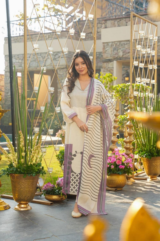 Cream Printed Muslin Straight Cut Suits (ACA7241)