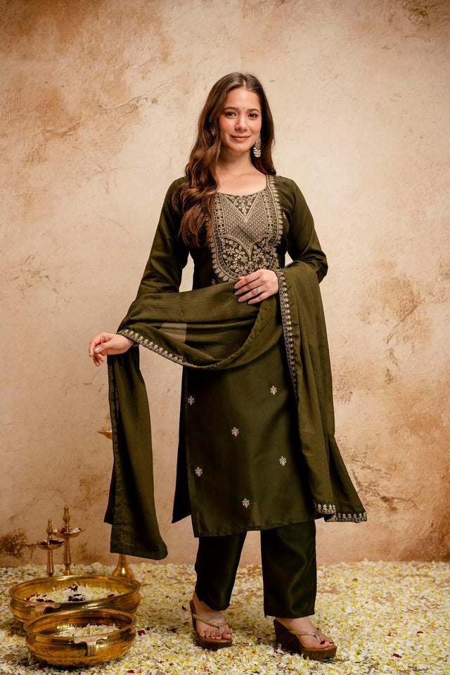 Mehendi Floral Embroidered Chanderi Straight Cut Suits (ACA7243)