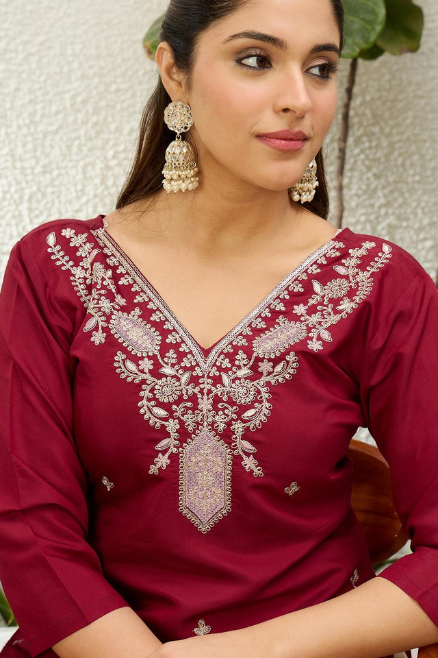Red Floral Embroidered Silk Blend Long Kurti (ACA7405)
