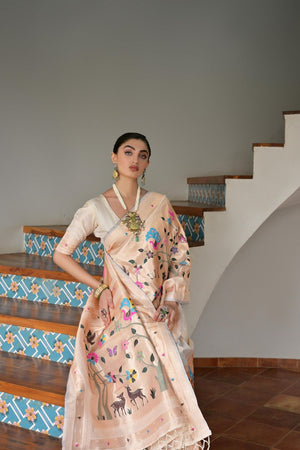 Off White Woven Silk Paithani Saree (ACA7464)