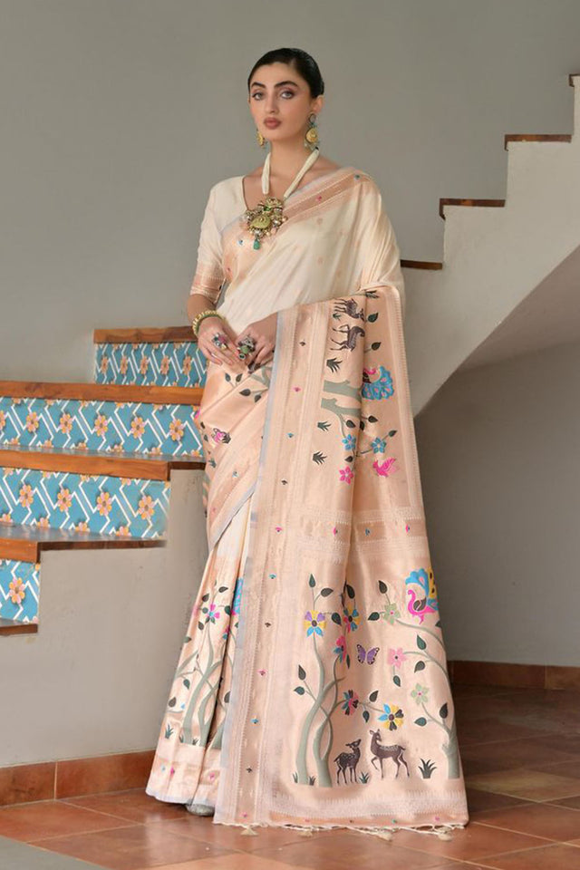 Off White Woven Silk Paithani Saree (ACA7464)