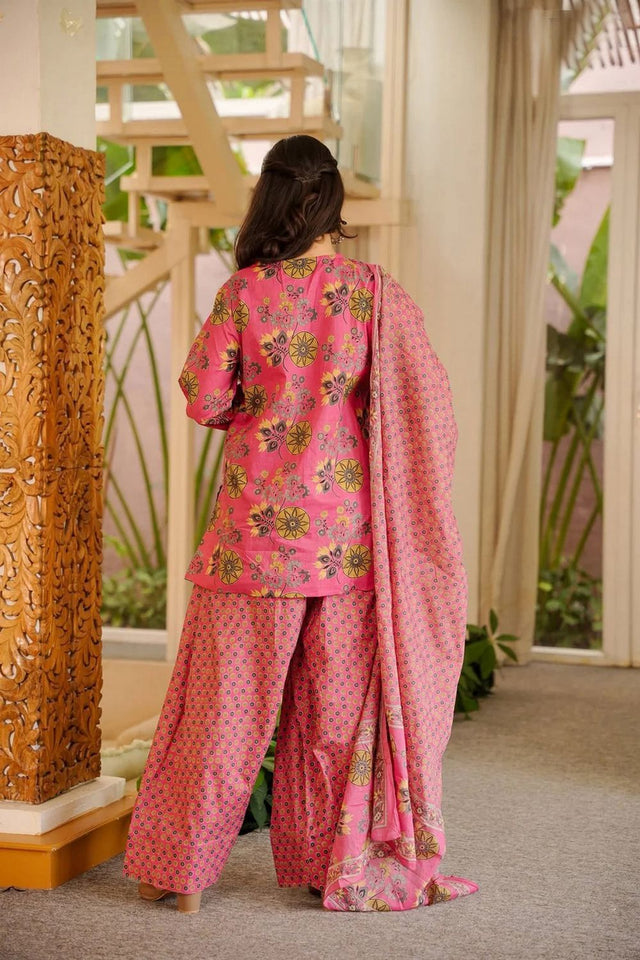 Pink Floral Printed Cotton Blend Kurti Palazzo Set (ACA7584)