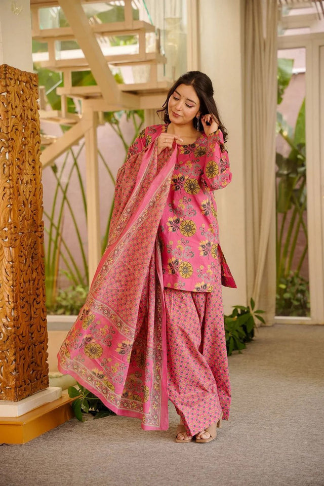 Pink Floral Printed Cotton Blend Kurti Palazzo Set (ACA7584)