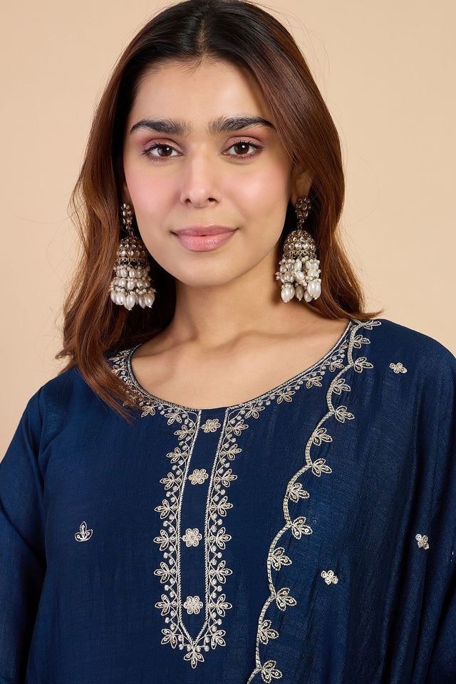 Turquoise Embroidered Silk Blend Straight Cut Suits (ACA7767)