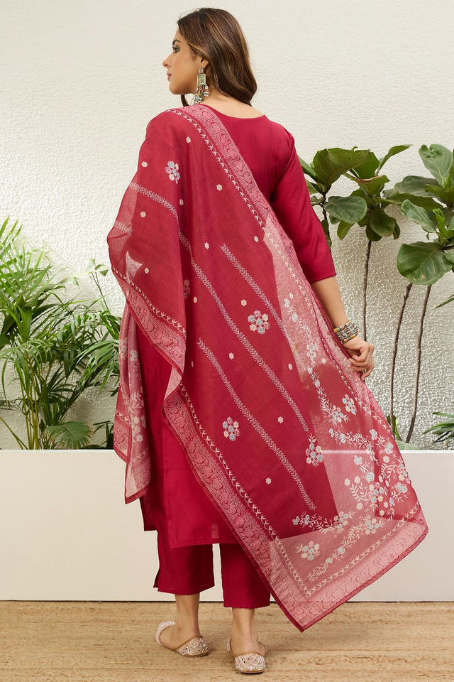 Red Embroidered Silk Straight Cut Suits (ACA7773)
