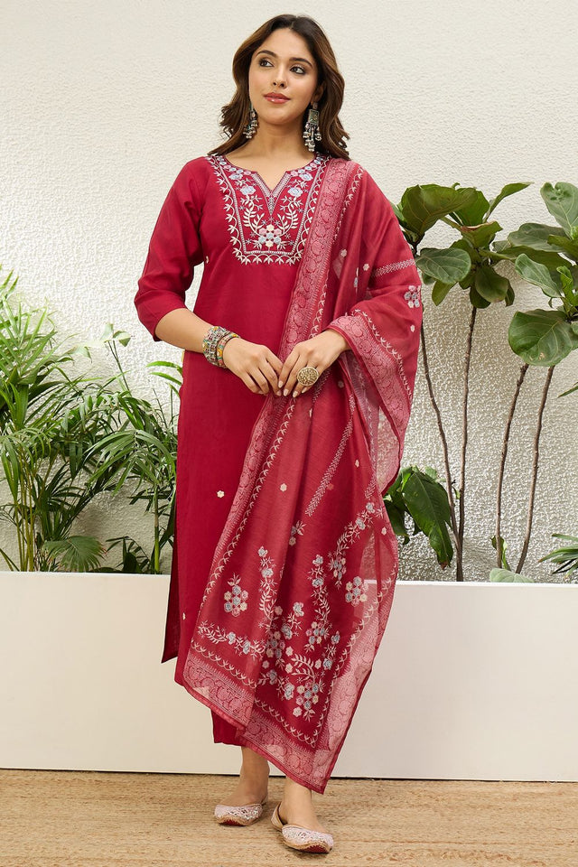 Red Embroidered Silk Straight Cut Suits (ACA7773)