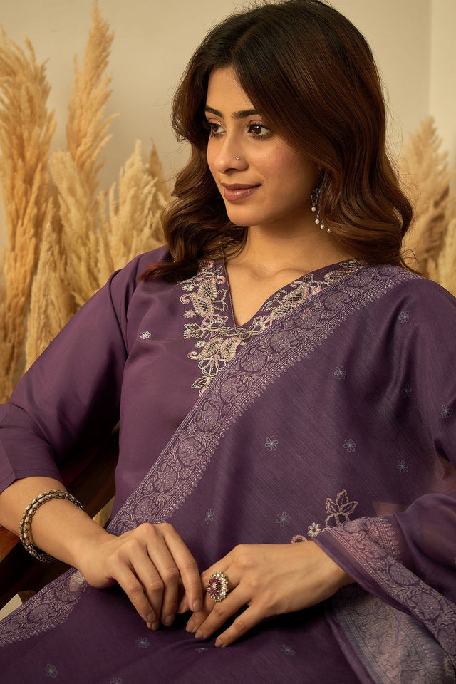 Lavender Embroidered Silk Straight Cut Suits (ACA7774)