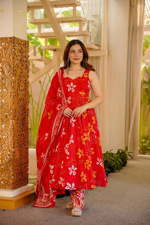 Red Floral Printed Muslin Kurti Pant Set (ACA7787)