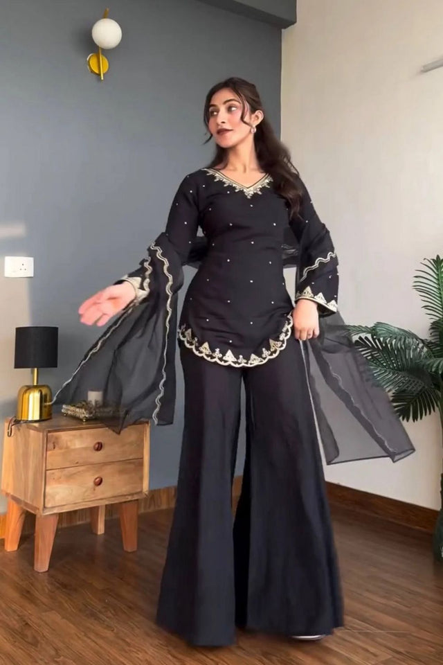 Black Floral Embroidered Silk Kurti Pant Set (ACA7851)