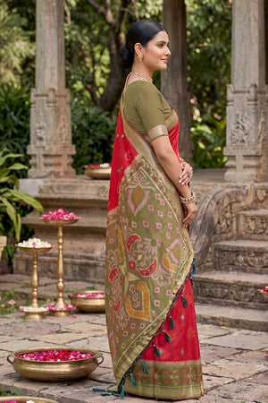Red Woven Silk Saree (ACA8131)