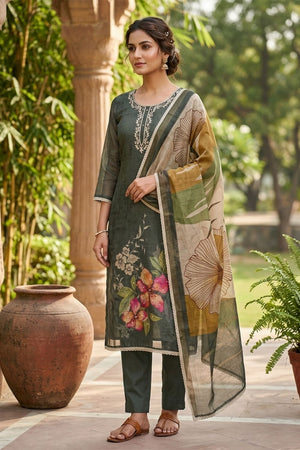 Grey Embroidered Cotton Blend Kurti Pant Set (ACA8282)