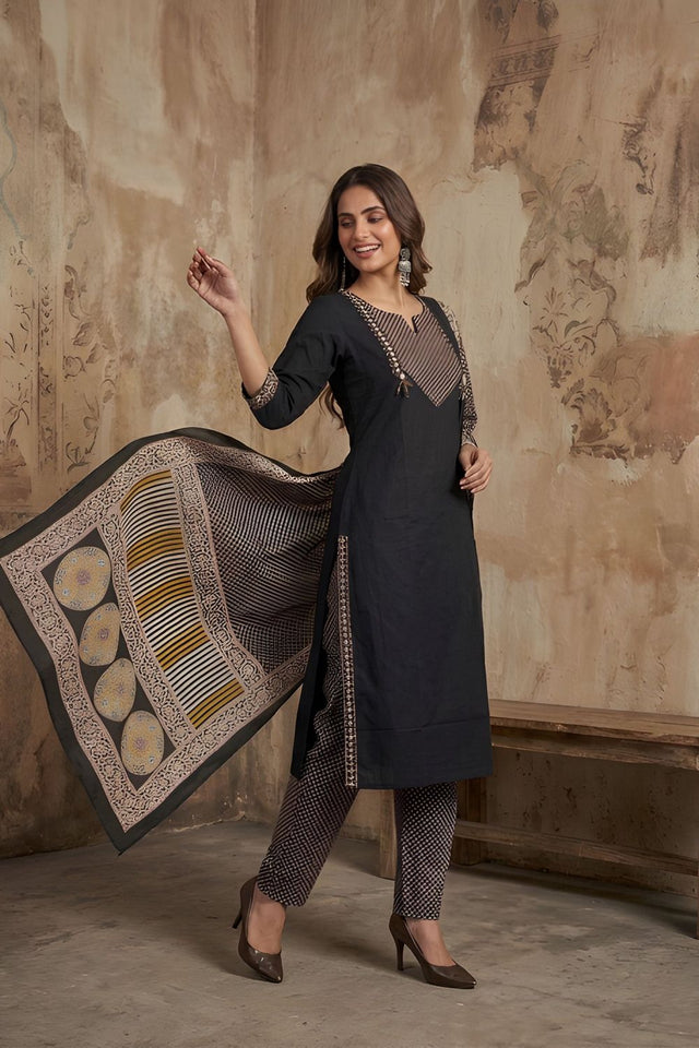 Black Printed Cotton Kurti Pant Set (ACA8338)