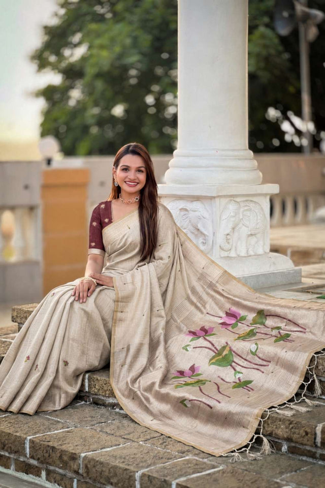 Cream Woven Cotton Blend Saree (ACA8439)