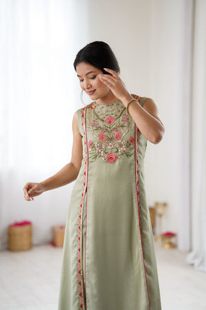 Green Georgette Floral Embroidered Kurti Pant Set (ACA8604)