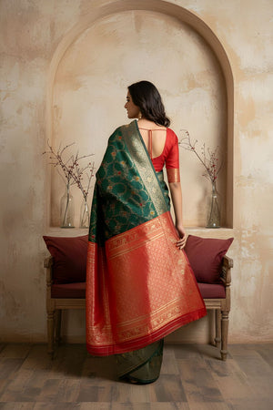 Green Floral Woven Art Silk Saree (ACA8951)