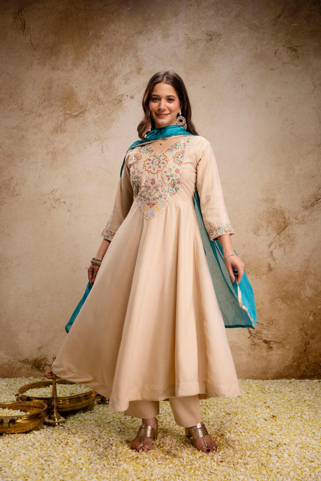 Cream Floral Embroidered Chanderi Anarkali Suit (ACA9023)